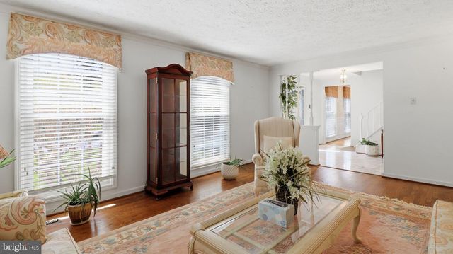 11201 LAKE BREEZE, North Potomac, MD 20878