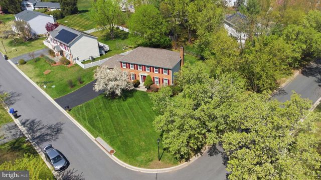 11201 LAKE BREEZE, North Potomac, MD 20878