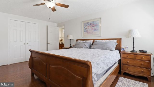 11201 LAKE BREEZE, North Potomac, MD 20878