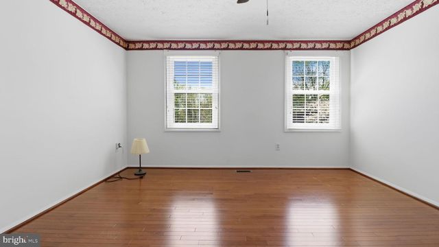 11201 LAKE BREEZE, North Potomac, MD 20878