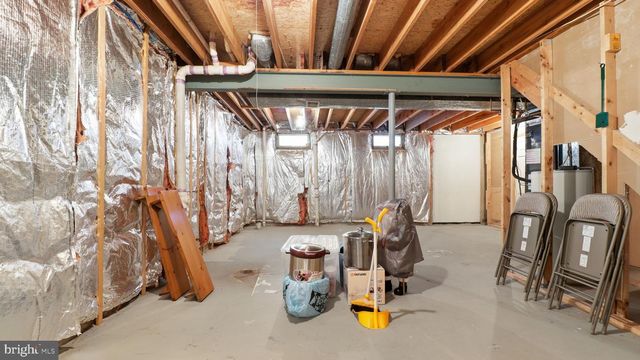 11201 LAKE BREEZE, North Potomac, MD 20878