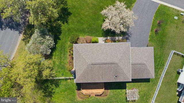11201 LAKE BREEZE, North Potomac, MD 20878