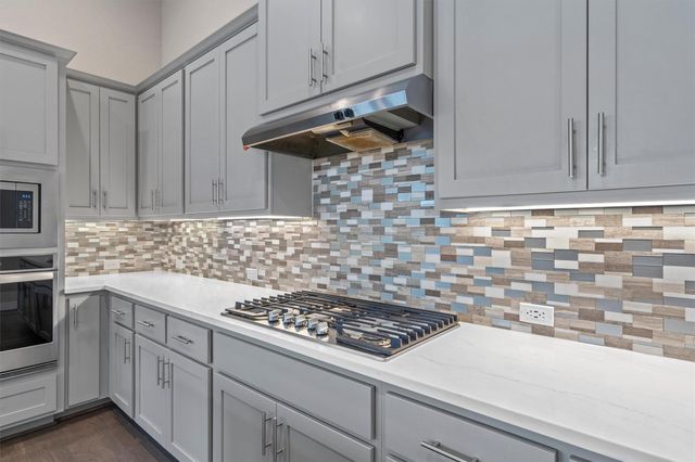 789 Faith DR, Liberty Hill, TX 78642