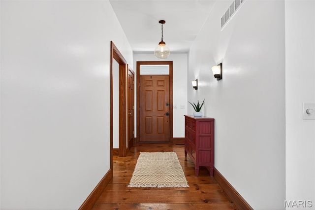 2 Woodridge Drive, Defiance, MO 63341