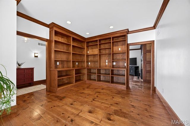 2 Woodridge Drive, Defiance, MO 63341