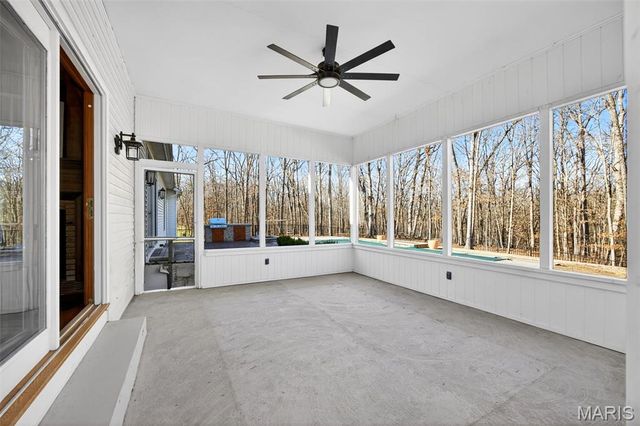 2 Woodridge Drive, Defiance, MO 63341