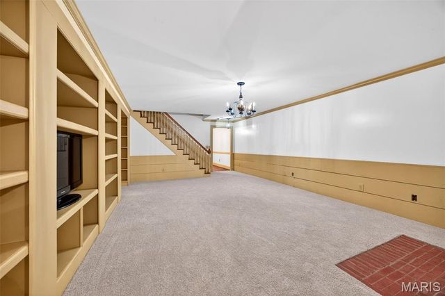 2 Woodridge Drive, Defiance, MO 63341