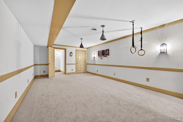 2 Woodridge Drive, Defiance, MO 63341