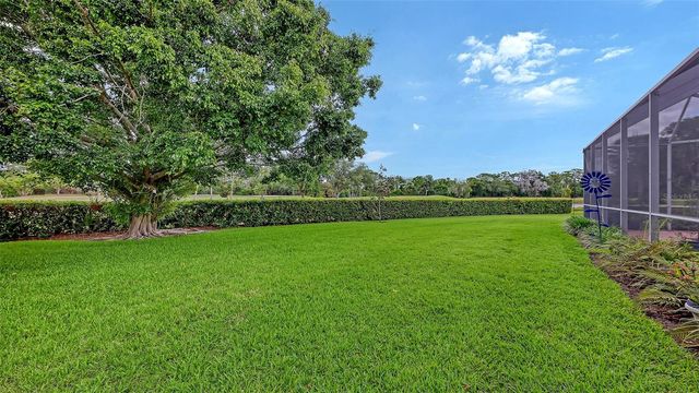 7025 N SERENOA DRIVE, Sarasota, FL 34241