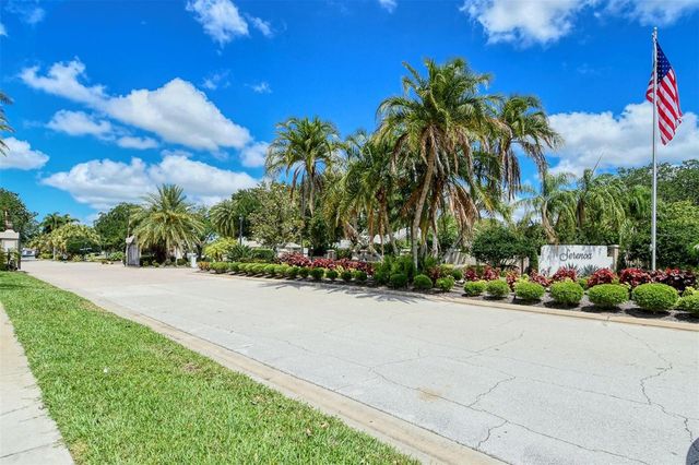 7025 N SERENOA DRIVE, Sarasota, FL 34241