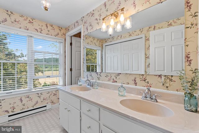 13214 BUCHANAN TRL W, Mercersburg, PA 17236