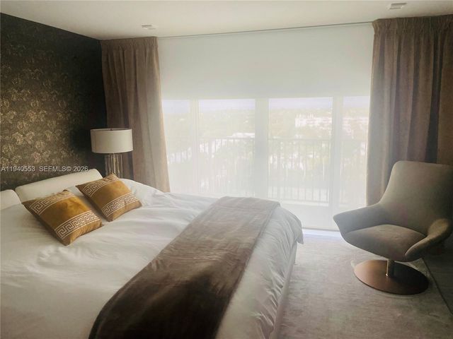 881 Ocean Dr 9C, Key Biscayne, FL 33149