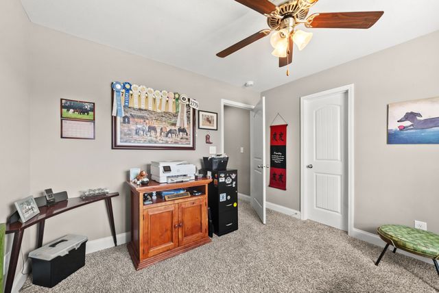 232 Towes Ln, Clarksville, TN 37043