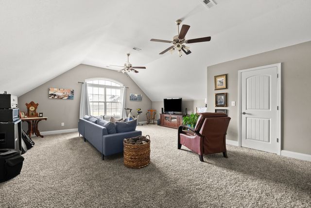 232 Towes Ln, Clarksville, TN 37043