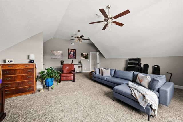 232 Towes Ln, Clarksville, TN 37043