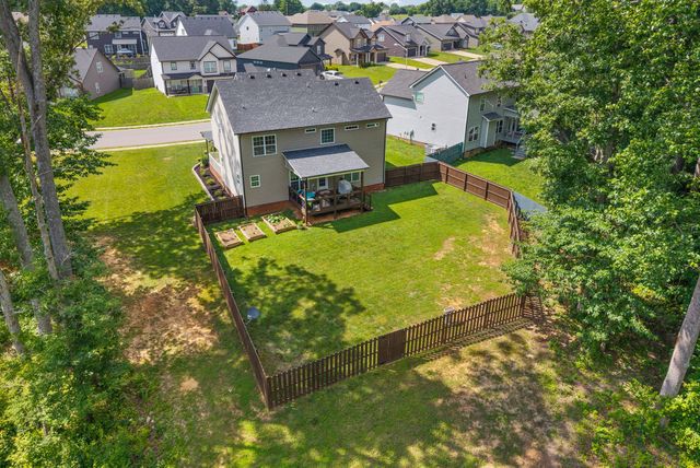 232 Towes Ln, Clarksville, TN 37043