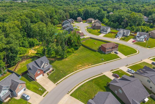 232 Towes Ln, Clarksville, TN 37043