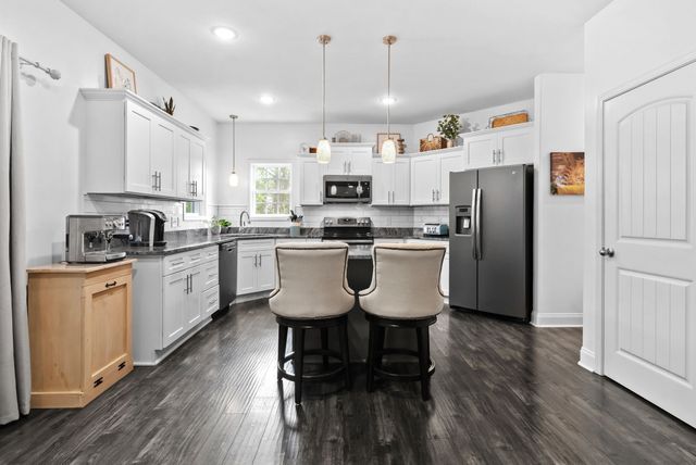 232 Towes Ln, Clarksville, TN 37043