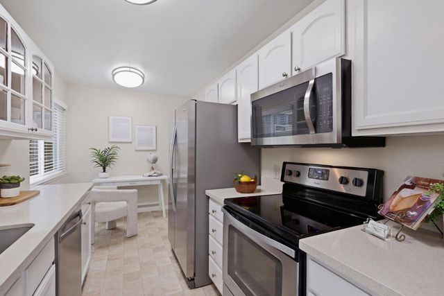 916 Beach Park Boulevard 65, Foster City, CA 94404