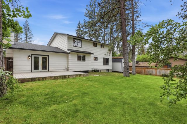 407 E Carriage Ct, Spokane, WA 99218