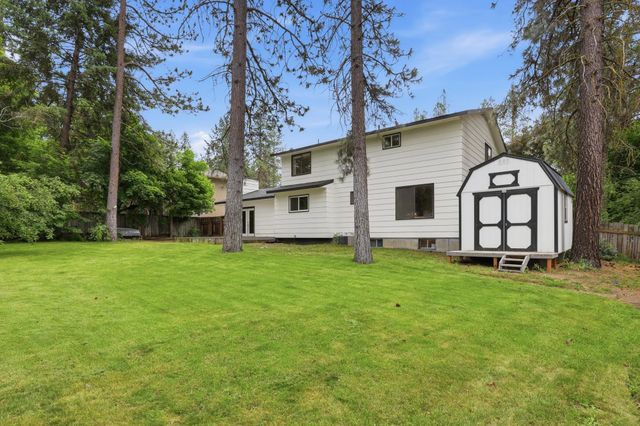 407 E Carriage Ct, Spokane, WA 99218