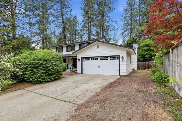 407 E Carriage Ct, Spokane, WA 99218