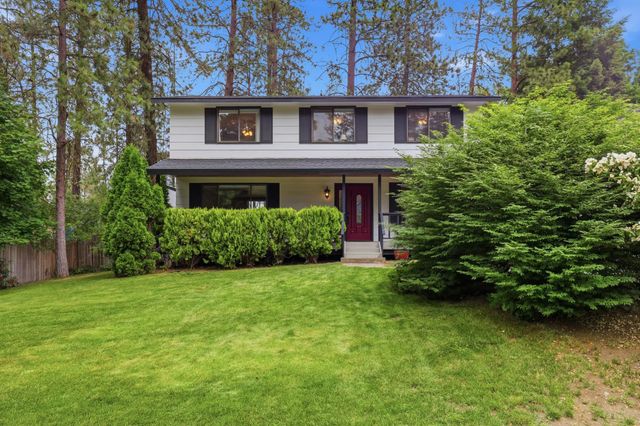 407 E Carriage Ct, Spokane, WA 99218