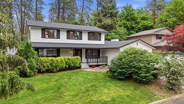 407 E Carriage Ct, Spokane, WA 99218