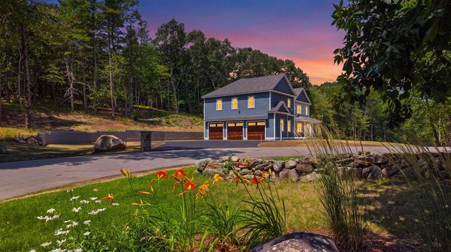 6 Eastview Drive, Derry, NH 03038
