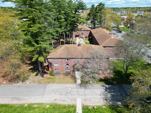 4 Brook Rd Apt 8, Salem, NH 03079