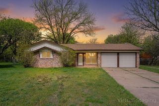 308 Jasmine Court, Burleson, TX 76028