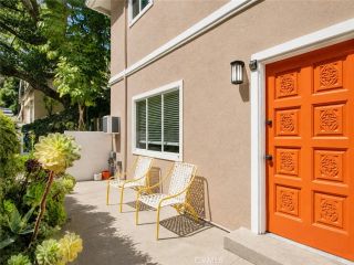 2932 Ledgewood Drive B, Los Angeles, CA 90068