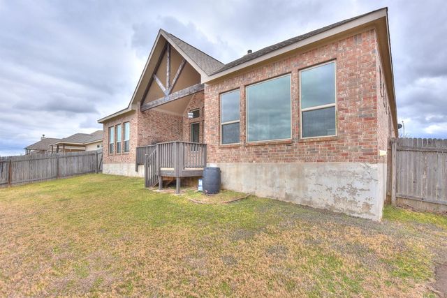 921 Wolcott DR, Leander, TX 78641