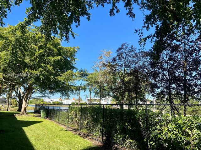 271 Duval Court, Weston, FL 33326