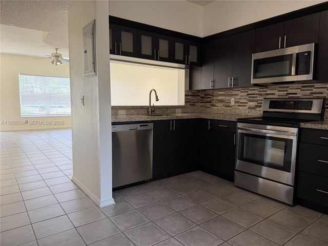 271 Duval Court, Weston, FL 33326