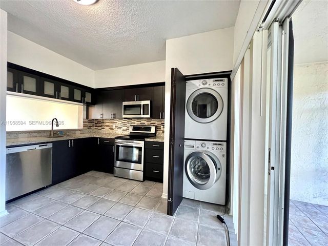 271 Duval Court, Weston, FL 33326
