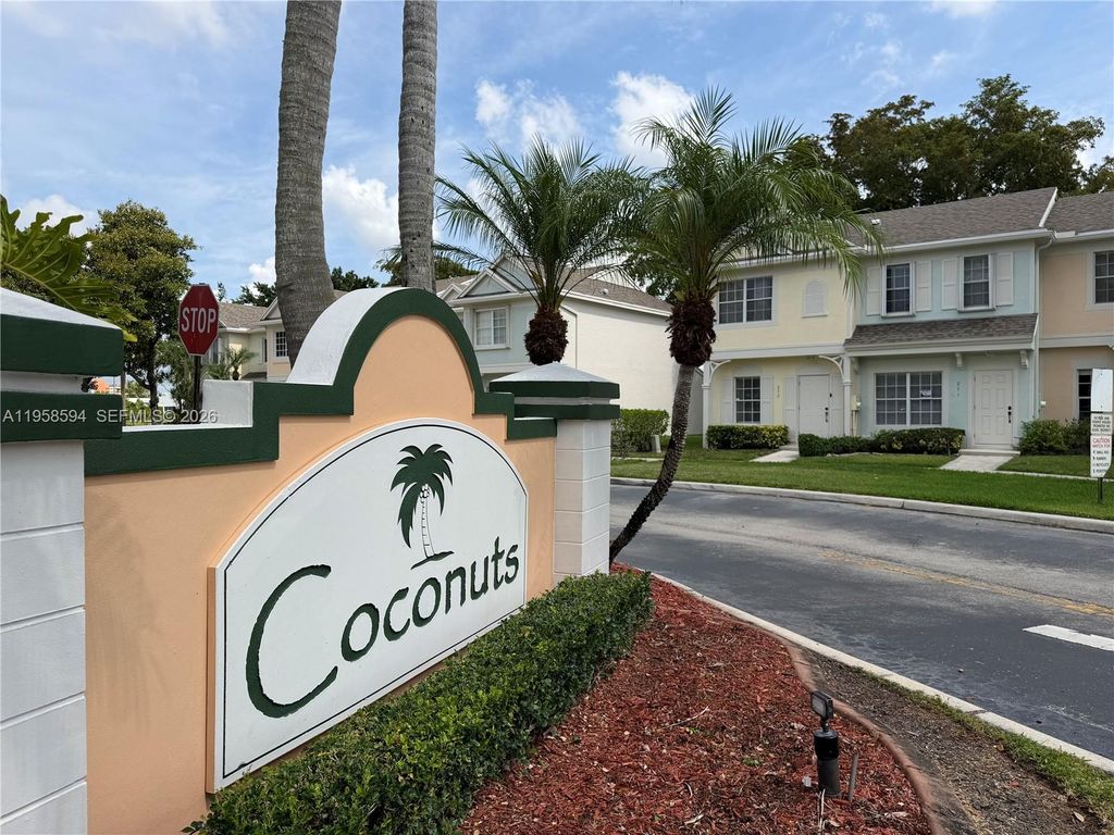 271 Duval Court, Weston, FL 33326