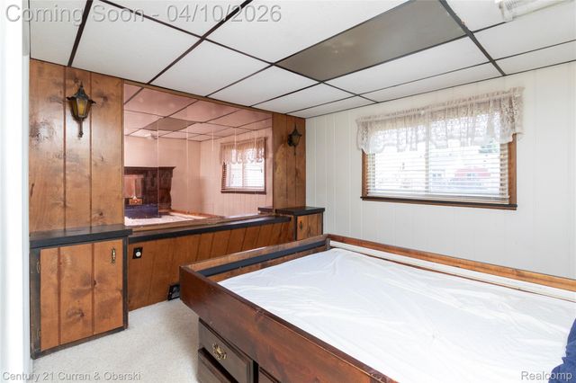 4493 Culver Street, Dearborn Heights, MI 48125