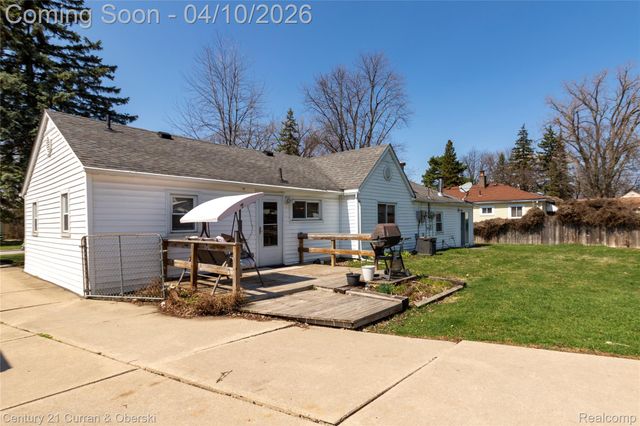 4493 Culver Street, Dearborn Heights, MI 48125