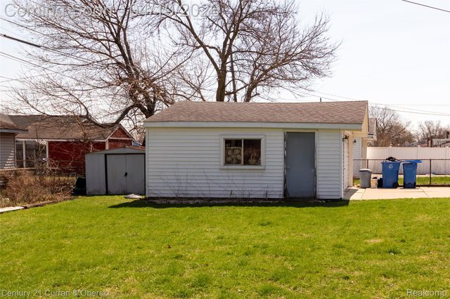 4493 Culver Street, Dearborn Heights, MI 48125