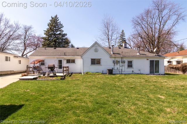 4493 Culver Street, Dearborn Heights, MI 48125