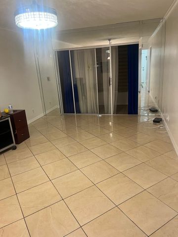 2900 NW 47TH Terrace 105B, Lauderdale Lakes, FL 33313