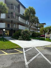2900 NW 47TH Terrace 105B, Lauderdale Lakes, FL 33313