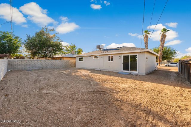 1534 Richfield Avenue, Rosamond, CA 93560