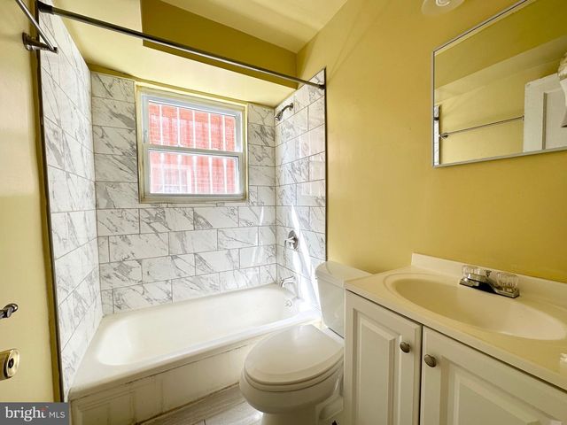 5122 H ST SE, Washington, DC 20019