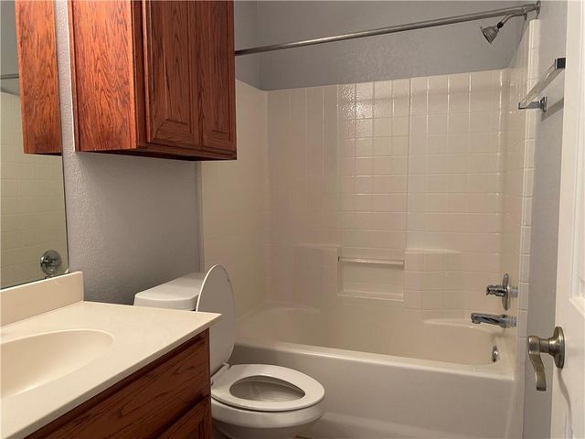 2400 NW 161st Street, Edmond, OK 73013