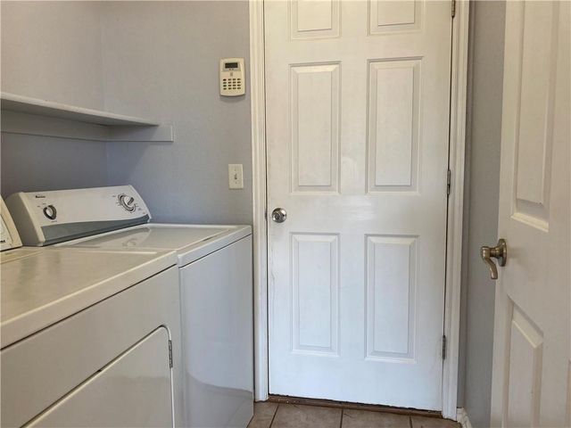 2400 NW 161st Street, Edmond, OK 73013