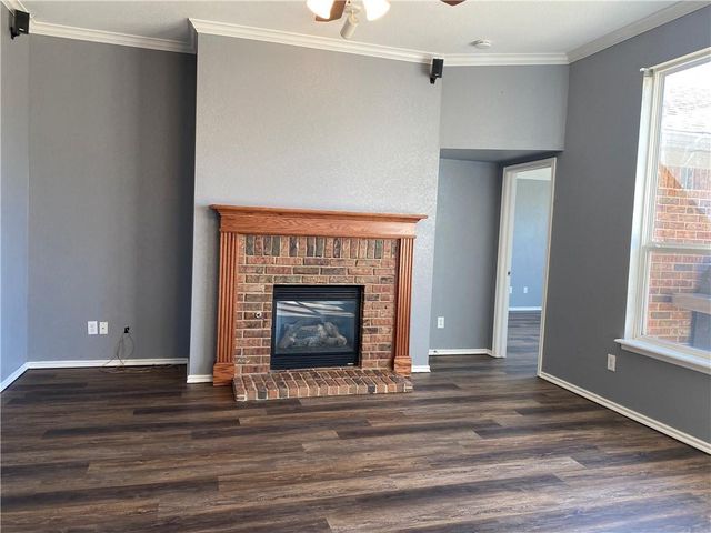 2400 NW 161st Street, Edmond, OK 73013