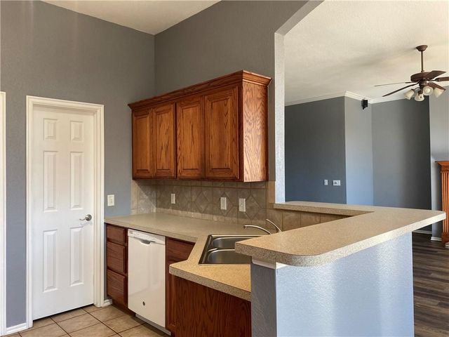 2400 NW 161st Street, Edmond, OK 73013