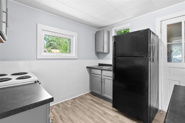 132 & 130 Gilkison Avenue, Kalamazoo, MI 49006